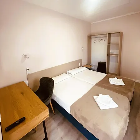 Hotel Colibri Calella Zimmer foto