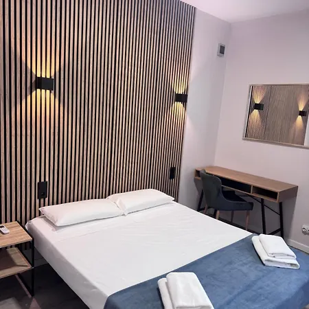 Colibri Hotel Calella Exterior photo
