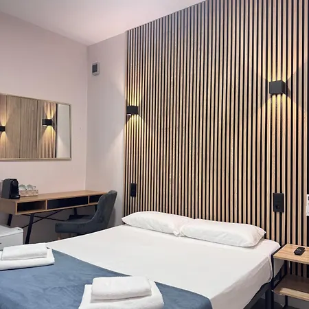 Colibri Hotel Calella Exterior photo